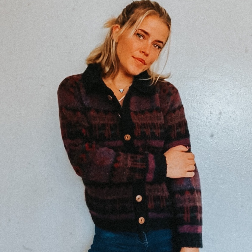 Vintage alps sweater